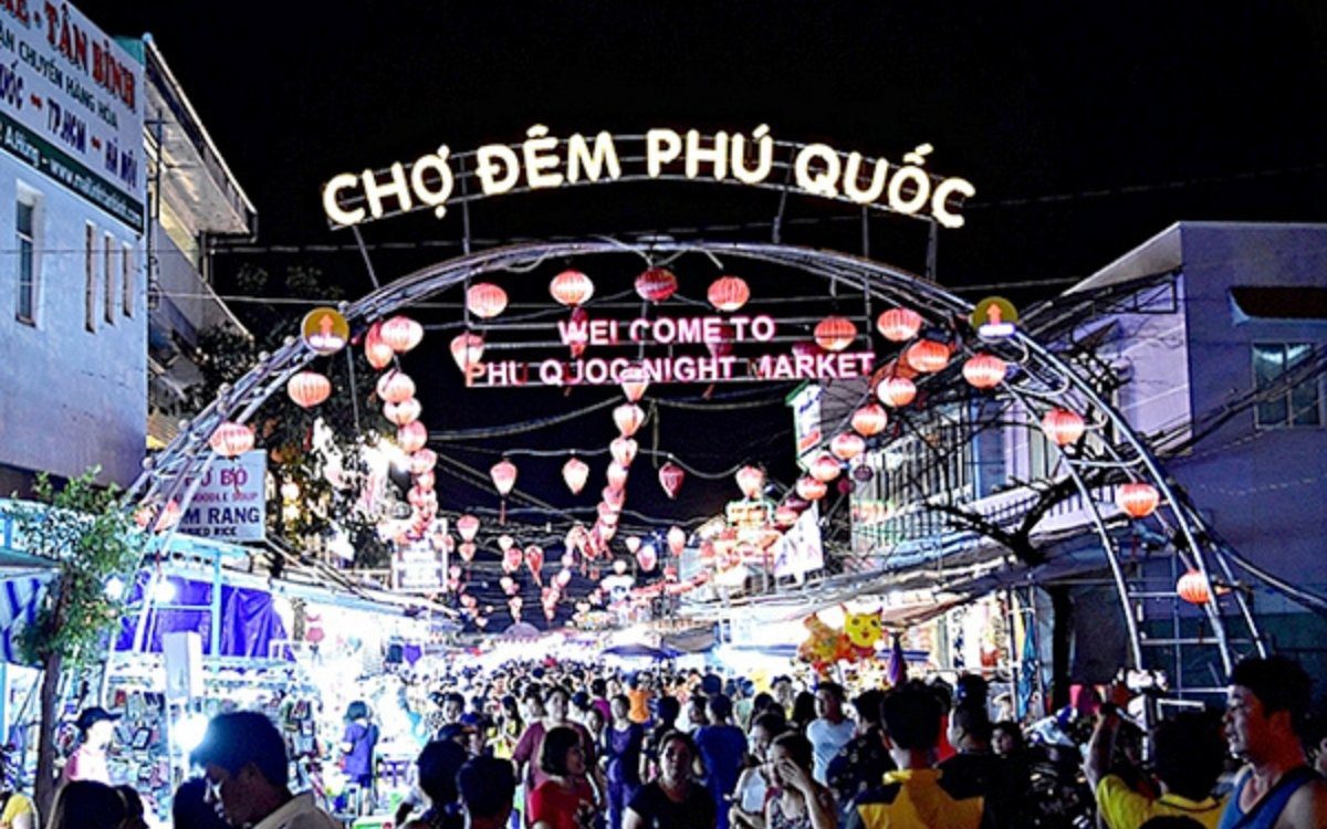 Lội chợ đêm khi đi Phú Quốc tháng 12