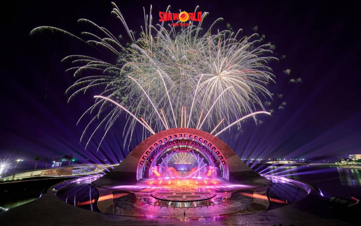 Trải nghiệm show Kiss of the sea (Nụ hôn của biển cả)