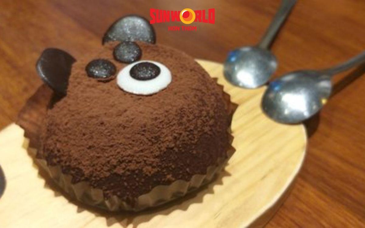 Aroi Dessert Cafe nổi tiếng với chiếc bánh Teddy đáng yêu cà phê ngắm hoàng hôn Phú Quốc